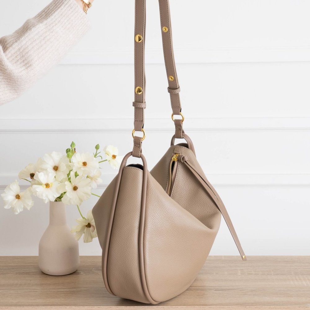 Marley Hobo in Biscotti - Genuine Pebbled Leather - Picture 4 of 13